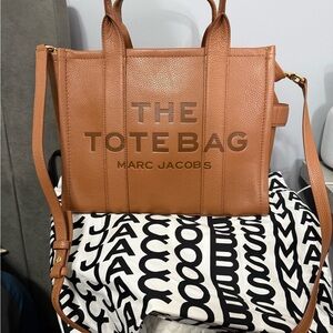 Marc Jacobs Brown Tote Bag Medium New Condition!